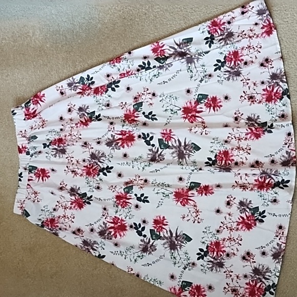 noracora Dresses & Skirts - Maxi Skirt Women's Size Large 12 14 Nora Cora Cottagecore Floral White Red Green